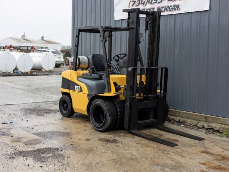 https://pub.imanpro.net/kdequip/photo/3469/nKZJL_cat dually-3.jpg